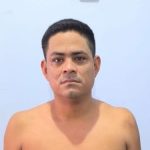 Imagem colorida mostra Charlei França de Lima, de 35 anos, procurado em decorrência de um crime de estupro envolvendo a própria sobrinha