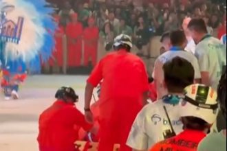 Homem passa mal durante apresentação do Caprichoso