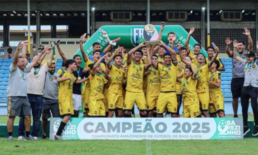 Amazonas FC celebra título do Barezinho 2025: campeão do Campeonato Amazonense Sub-18.