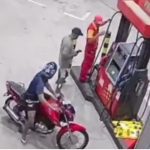 Assalto a posto de gasolina em Manaus: dupla armada rende funcionários e clientes.