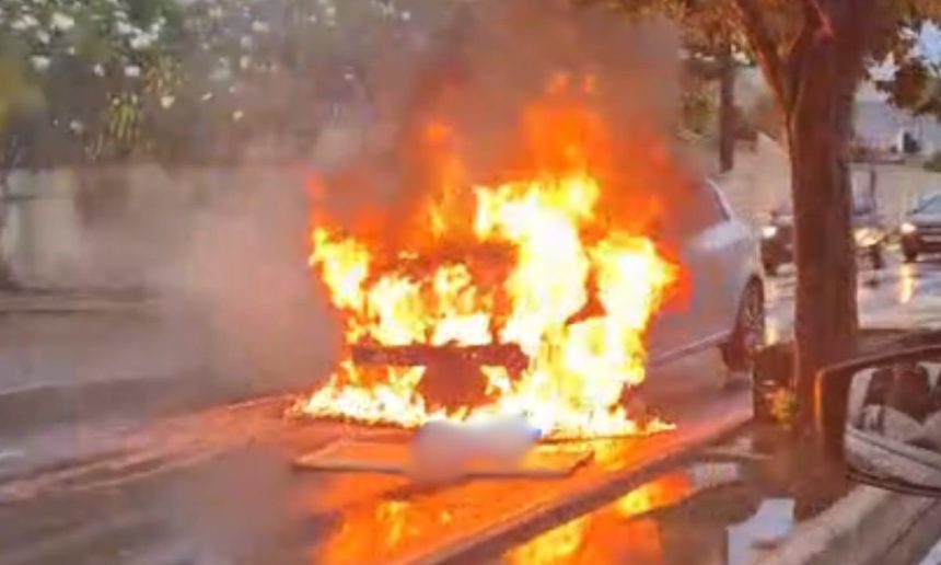 Carro em chamas na Avenida São Jorge, Manaus.