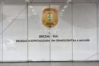 Fachada da Delegacia Especializada em Crimes Contra a Mulher (DECCM) - Sul, em Manaus