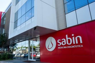 Fachada da unidade Sabin Medicina Diagnóstica em Manaus