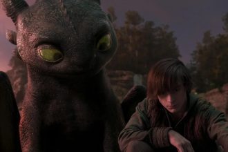 Hiccup com Banguela em 'Como Treinar o Seu Dragão'.