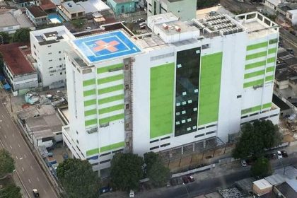 Hospital Universitário Getúlio Vargas (HUGV) em Manaus, vista aérea.