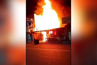 Incêndio em casa na Zona Norte de Manaus, Rua Currais Novos, Núcleo 23.