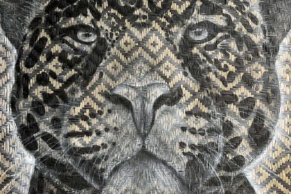 Retrato de jaguar em arte sensorial com padrões geométricos