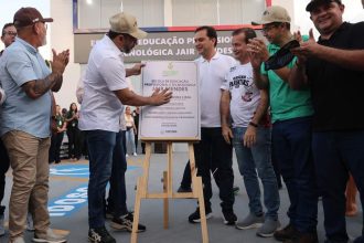 Wilson Lima inaugura Escola de Educação Profissional e Tecnológica Jair Mendes em Parintins