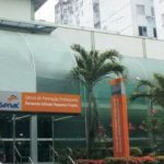 Senac oferece curso gratuito de inglês básico para turismo e hotelaria