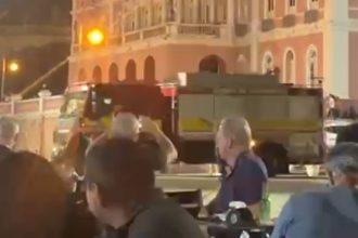 Incêndio no restaurante Tambaqui de Banda com bombeiros e pessoas em pânico