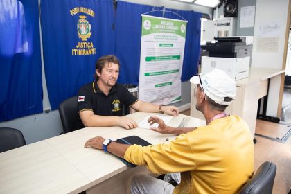 Justiça Itinerante oferece serviços gratuitos à população em Manaus