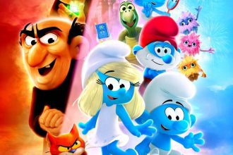 Pôster do filme Os Smurfs com personagens azuis e Gargamel.