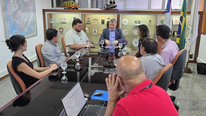 Reunião na Suframa sobre projeto para o Distrito Agropecuário.