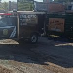 Veículo do IML-DPTC em cena de investigação em Manaus, Amazonas.