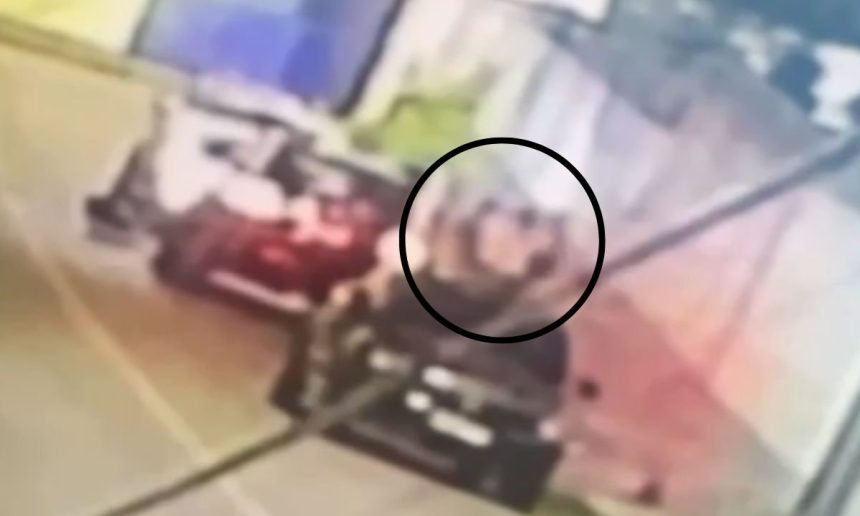 Vídeo mostra sequestro de dois homens em Manaus.