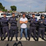 Wilson Lima entrega novas viaturas da Polícia Militar em Manaus.
