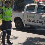 Fiscalização autua 62 veículos