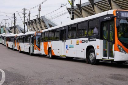 Greve de ônibus em Manaus é cancelada