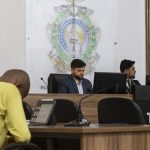 Homem que matou esposa na frente da família é condenado