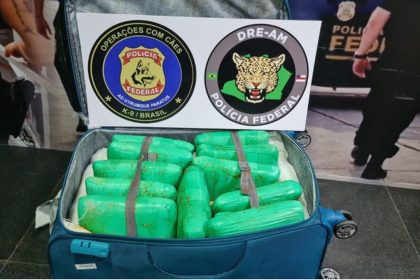 Mais de 15 kg de maconha é apreendido em mala