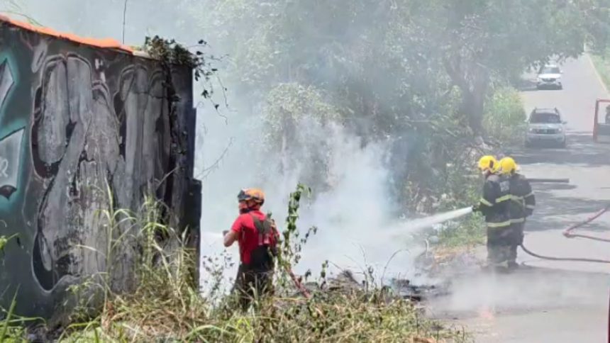 Incêndio no Parque 10 em Manaus
