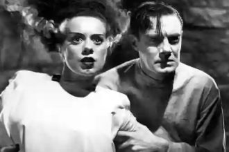 A Noiva de Frankenstein e Henry Frankenstein em cena do filme.