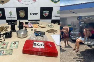 Apreensão de drogas e prisões em operação policial em Manaus.