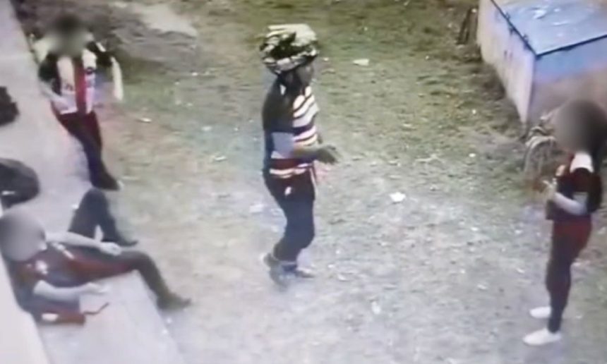 Câmera de segurança flagra assalto em escola pública em Manaus.