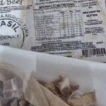 Embalagem de carne Gold Beef com selo do Ministério da Agricultura Brasil