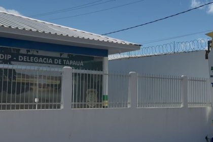 Fachada da Delegacia de Polícia de Tapauá no Amazonas.