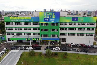 Fachada do Complexo Hospitalar do Sul, Instituto da Mulher Dona Lindu, Manaus