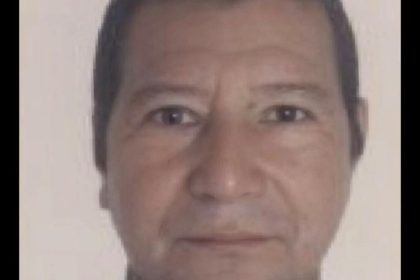 Foto de idoso, possivelmente falecido, em busca de identificação de familiares pelo IML de Manaus.