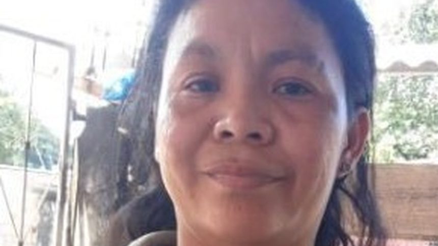 Foto de mulher procurada por suspeita de estelionato em Manaus.