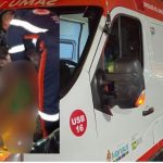 Homem ferido sendo socorrido por equipe de resgate SAMU em Manaus.