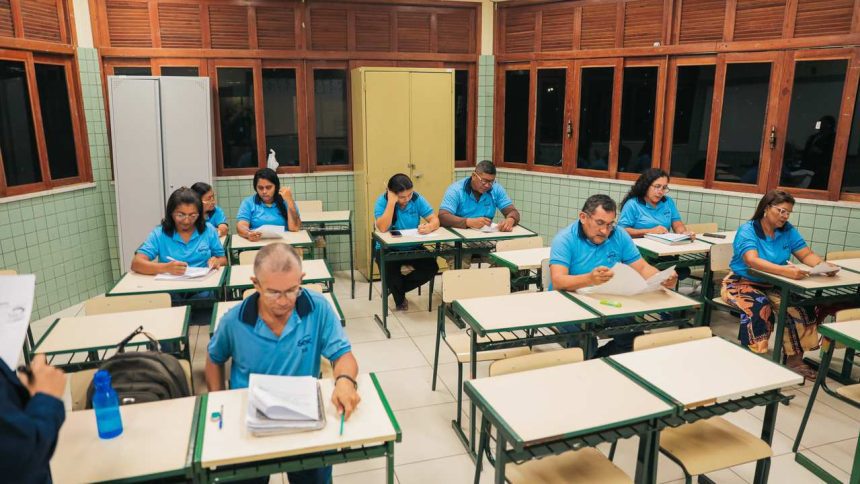 Alunos do EJA do Sesc Amazonas