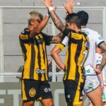 Chapecoense vence Amazonas por 3 a 1 no Carlos Zamith pela Série B