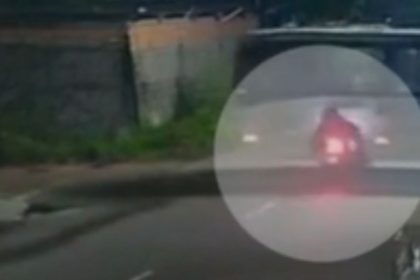 Motociclista colide com ônibus e fica ferido no bairro Parque 10, em Manaus
