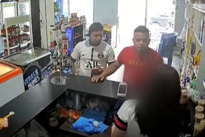 Criminosos se passam por clientes e assaltam comércio no bairro Novo Aleixo