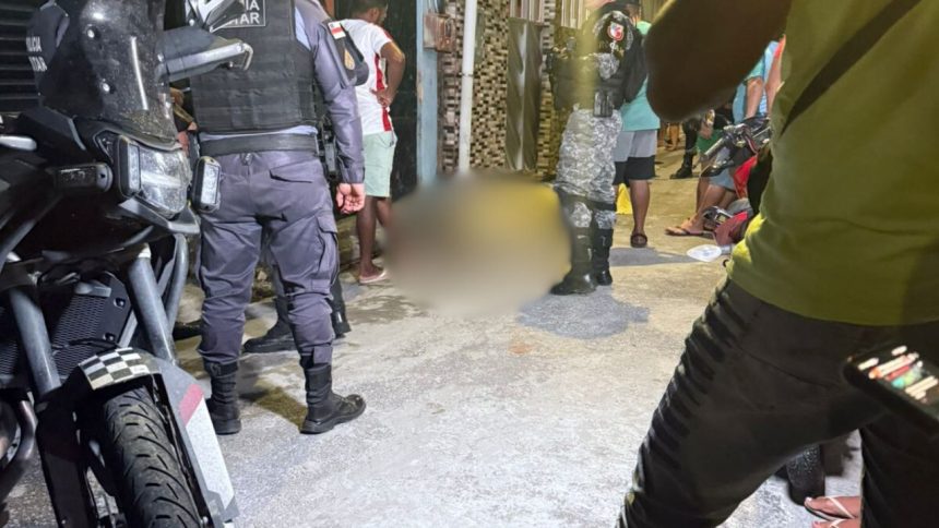 Homem é morto a tiros em frente de casa no bairro São José, em Manaus