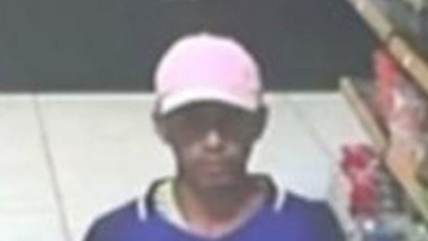 Polícia procura suspeito de roubo a mercadinho em Itapiranga