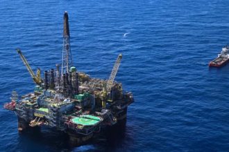 Ibama autoriza Petrobras a explorar petróleo na Foz do Amazonas