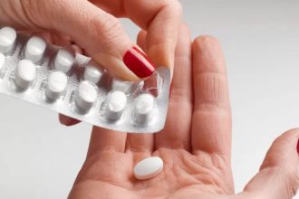 Anvisa recolhe remédio para hipertensão que pode ter caco de vidro