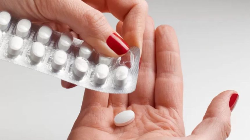 Anvisa recolhe remédio para hipertensão que pode ter caco de vidro