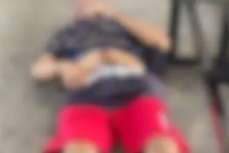 Vendedor de bombons ataca idoso com barra de ferro em terminal de ônibus em Manaus