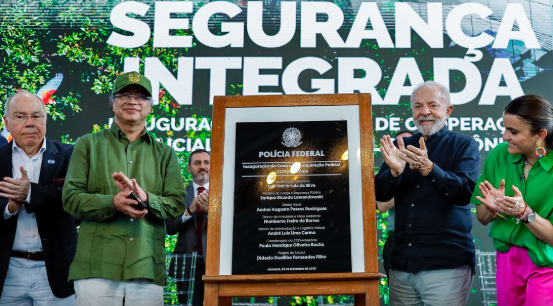 Presidente da Colômbia, Gustavo Petro, e Lula durante inauguração do CCIPI