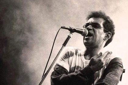 Especial celebra Renato Russo no Largo de São Sebastião