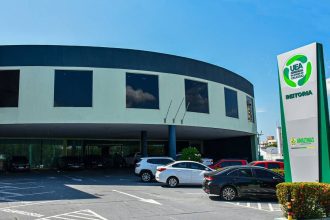 Fachada da Reitoria da UEA (Universidade do Estado do Amazonas)