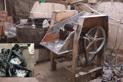 Máquinas de produção e sacos de linguiça de frango apreendida