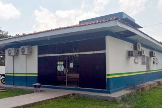 Prédio da polícia em Codajás, Amazonas, Brasil.