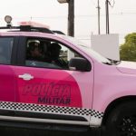 Viatura rosa da Polícia Militar do Amazonas